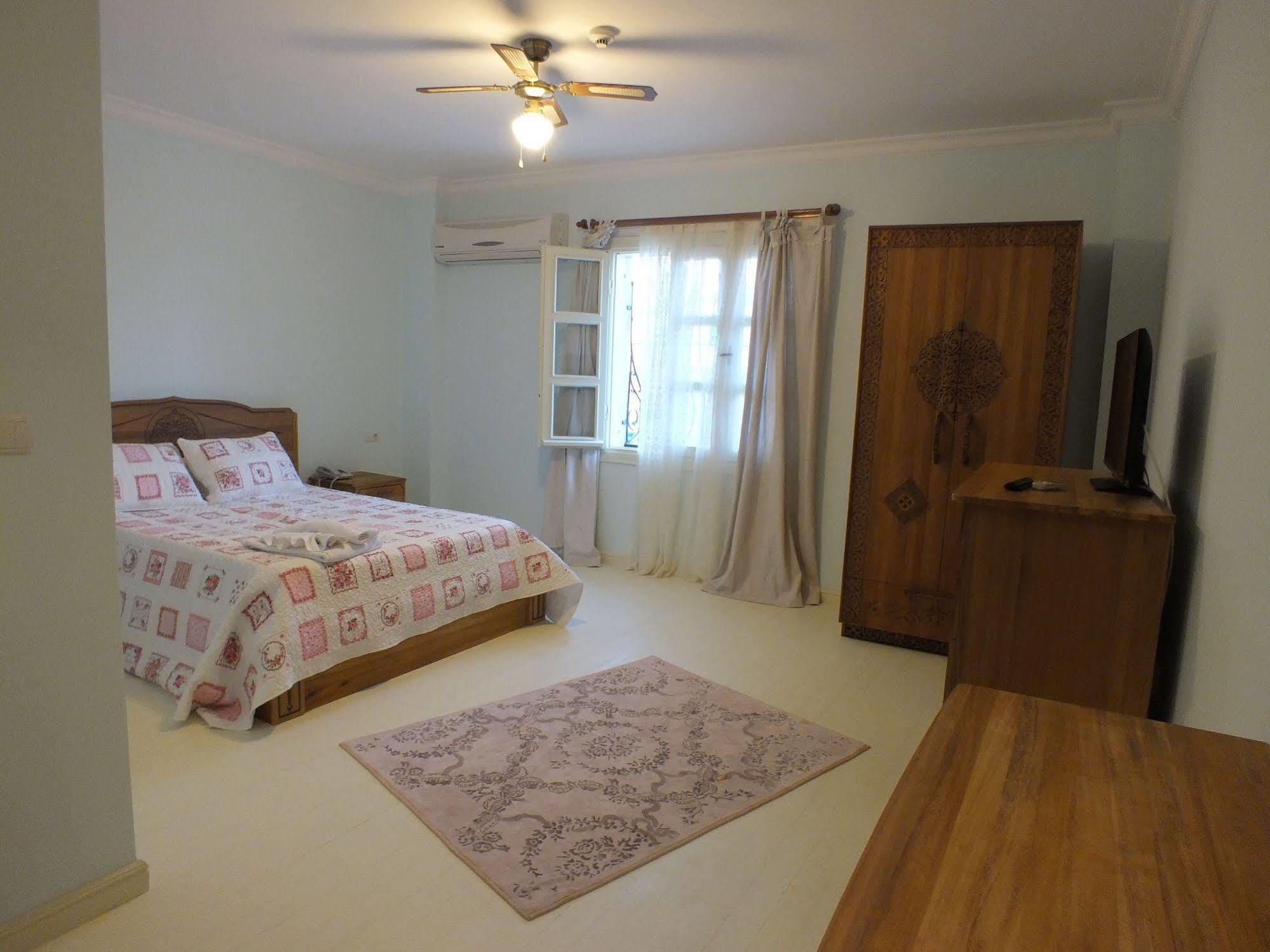 Nobela Hotel Алакати Екстериор снимка