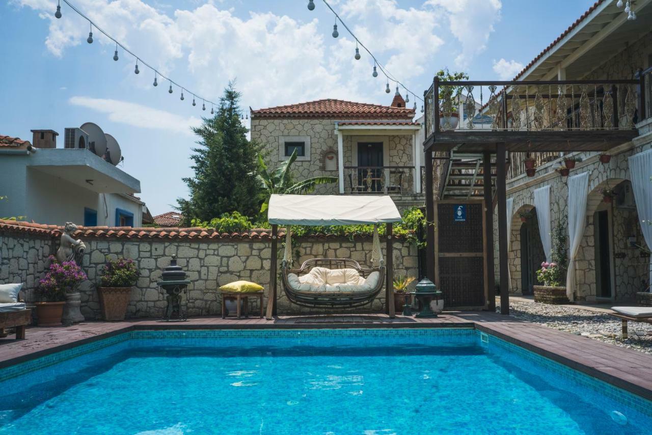 Nobela Hotel Алакати Екстериор снимка